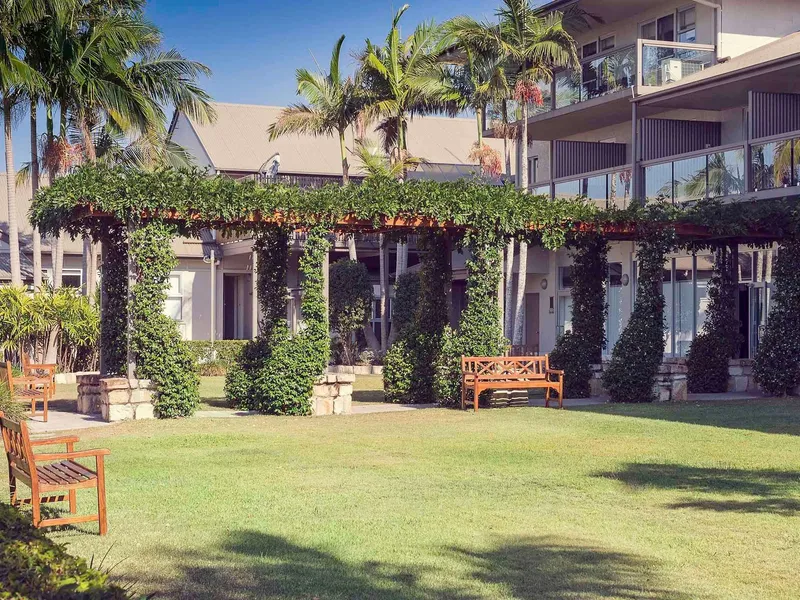 Clear Mountain Lodge Spa & Vineyard