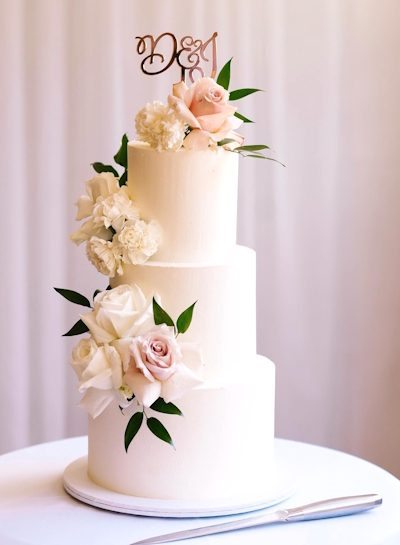 Robyn's Creative Cakes photo