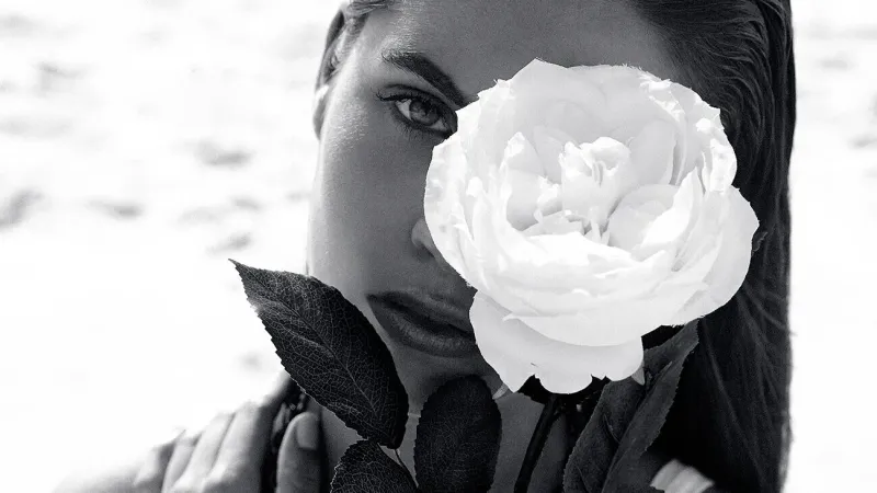 Veronika Moreira – Makeup Artist