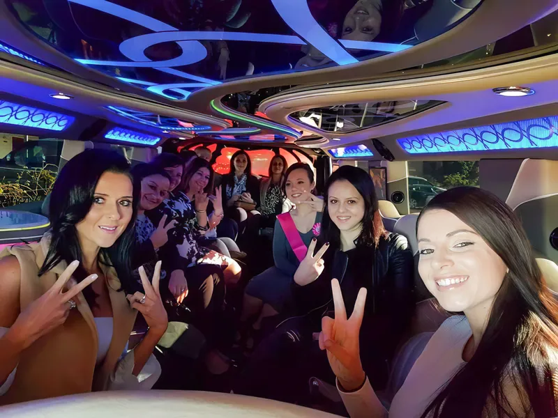 Coastline Limousines