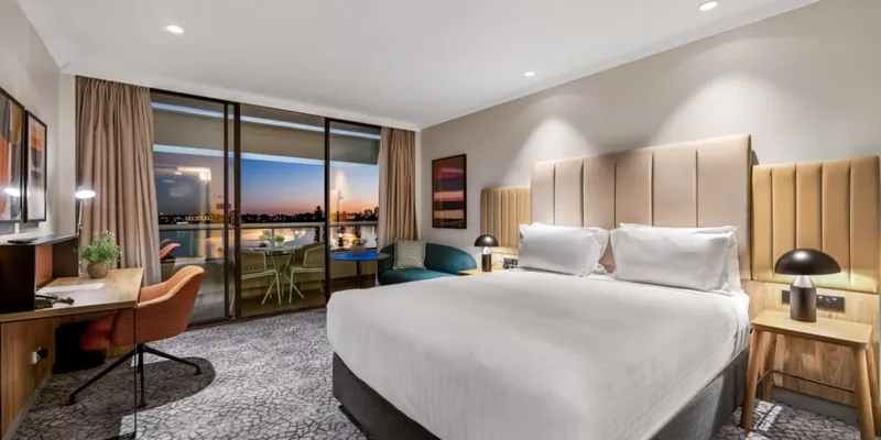 Crowne Plaza Perth photo