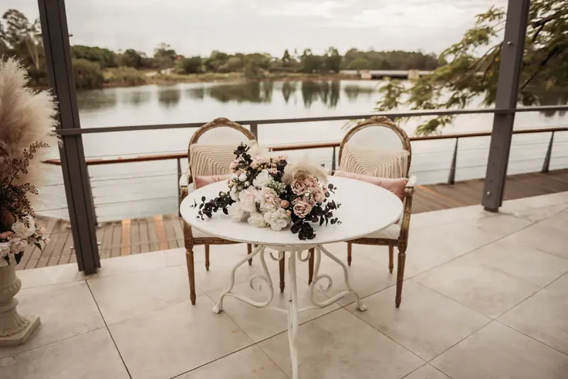 North Lakes Hotel photo