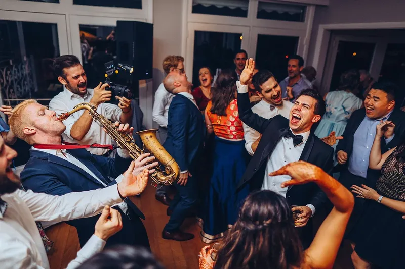 Melbourne Entertainment Company