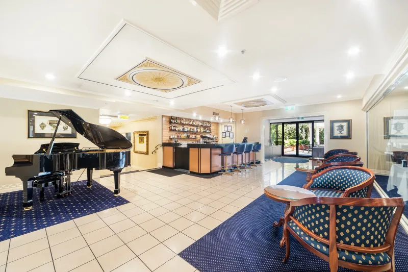 Canterbury International Hotel