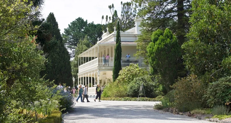 Como House & Garden