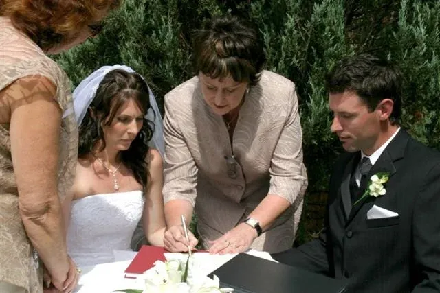Barbara Beames Friendly Celebrant photo