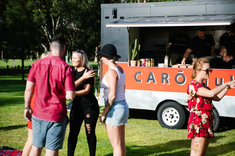 Caroclub Burger Van