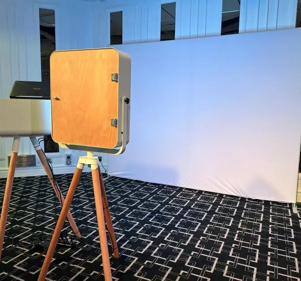 Picture My Day Photo Booth Hire