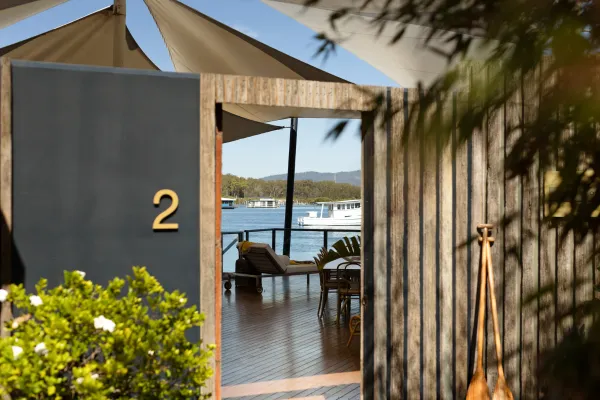 The Punt House photo