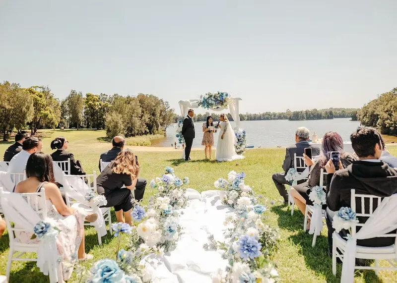 Amanda Le Celebrant photo
