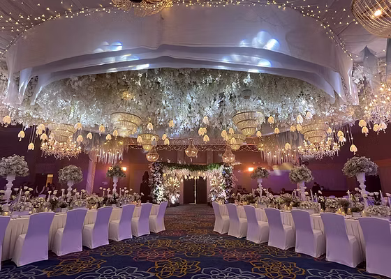 The Royce Hotel photo