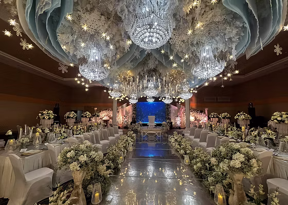 The Royce Hotel photo