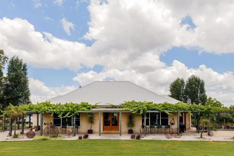 The Vinegrove
