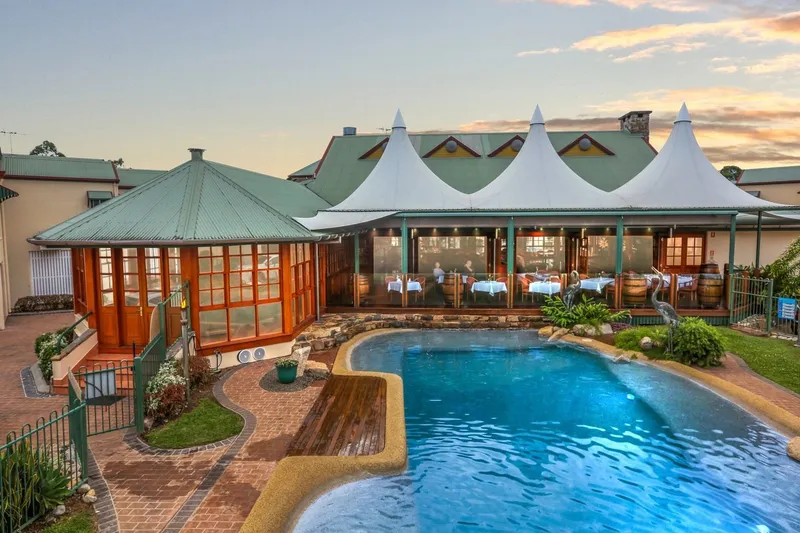Tinaroo Lake Resort