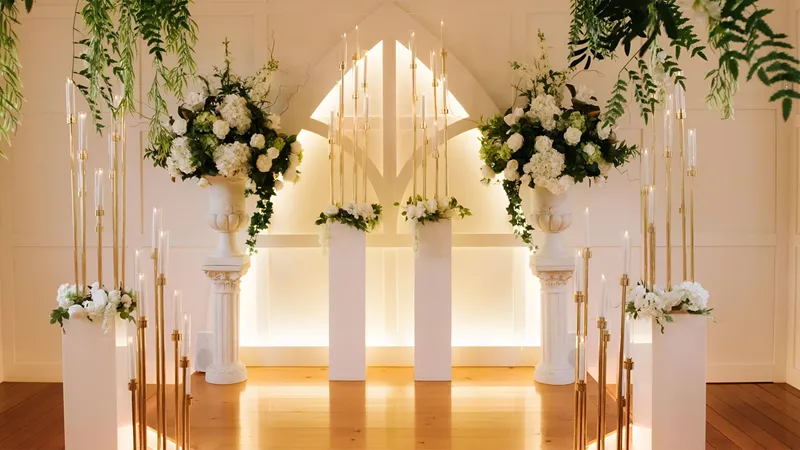 White Chapel Kalbar & Black Hall Kalbar