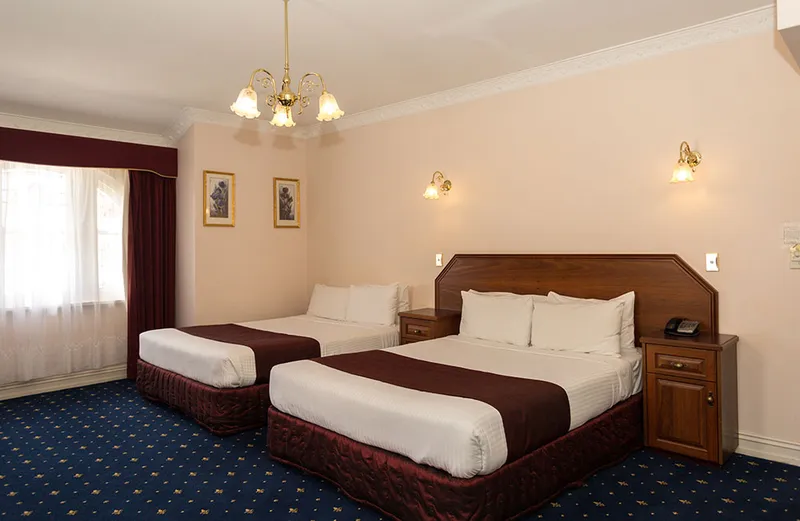 Palais Royale - Blue Mountains