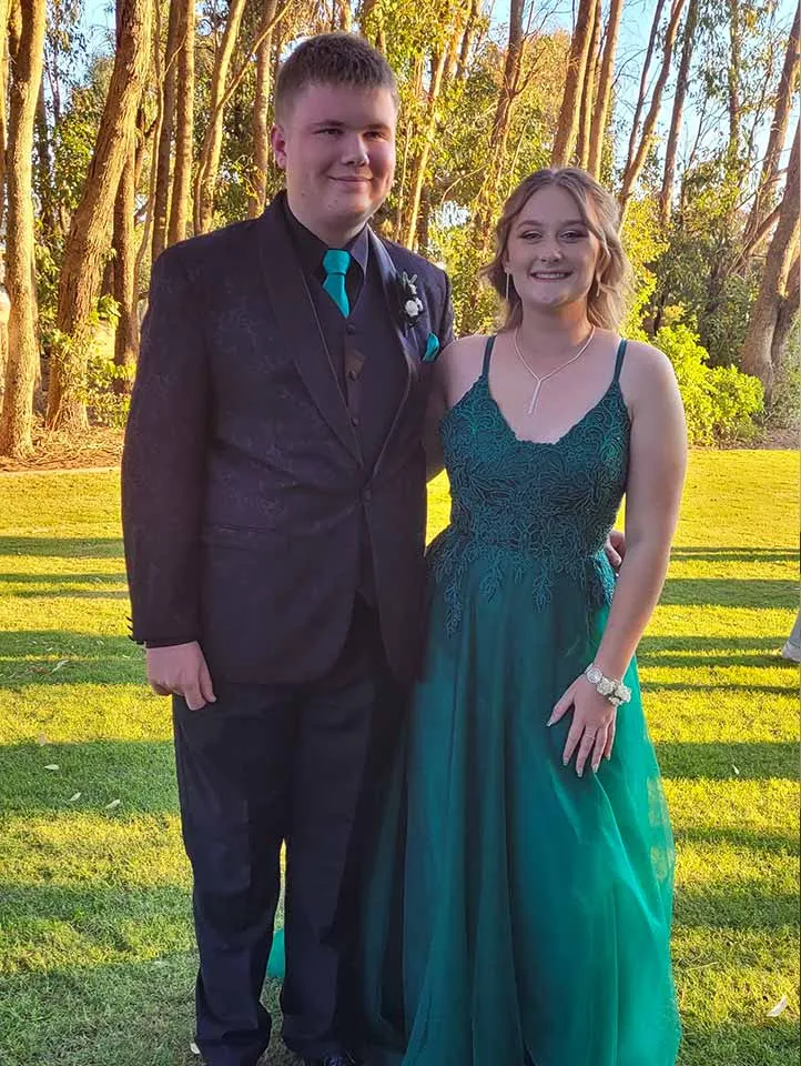 Mandurah Formalwear & Menswear