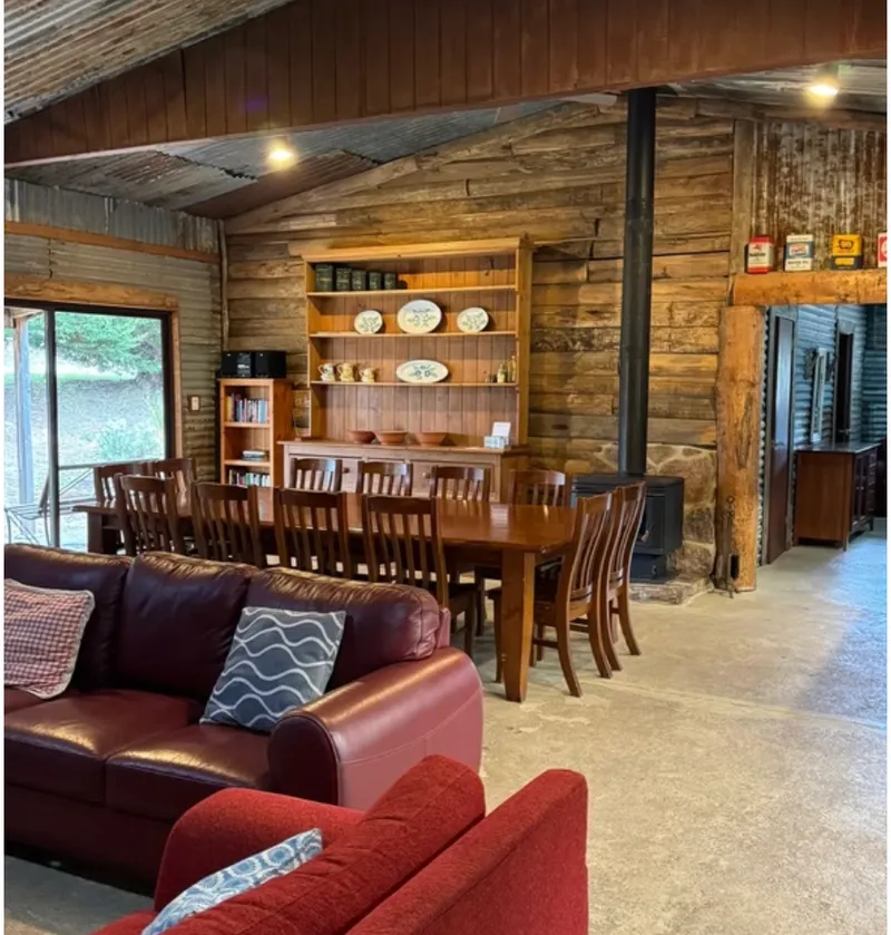 Howqua Lodge photo