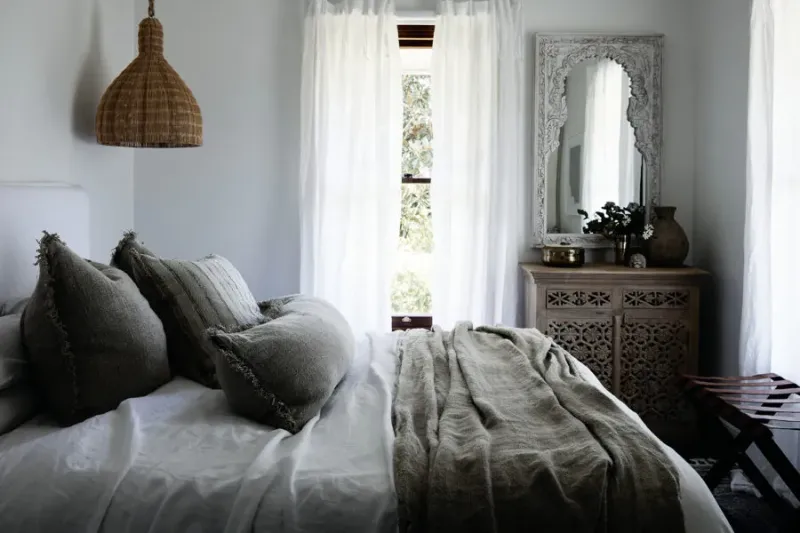 Hinterland House
