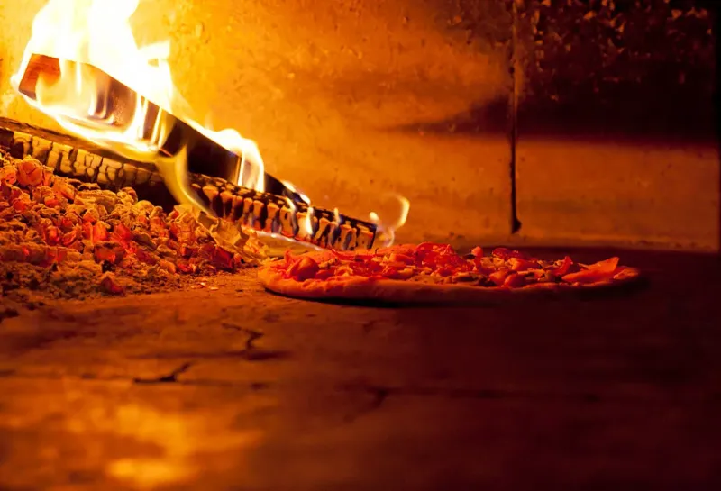 Cheesy Duz It Mobile Woodfire Pizza Catering