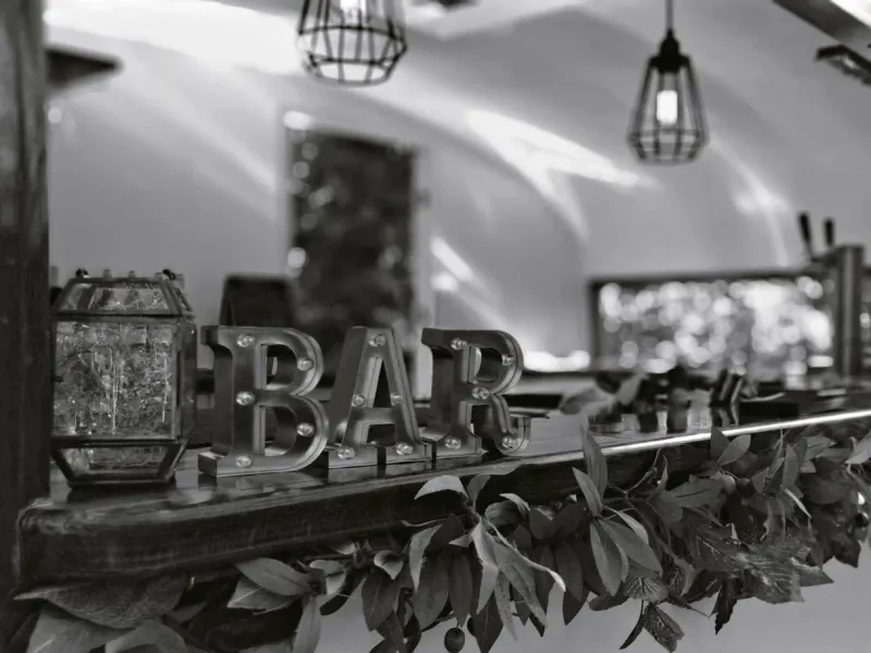 Audrey Vintage Bar