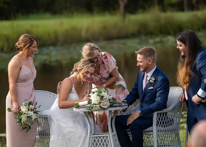Leanne Booker Celebrant photo