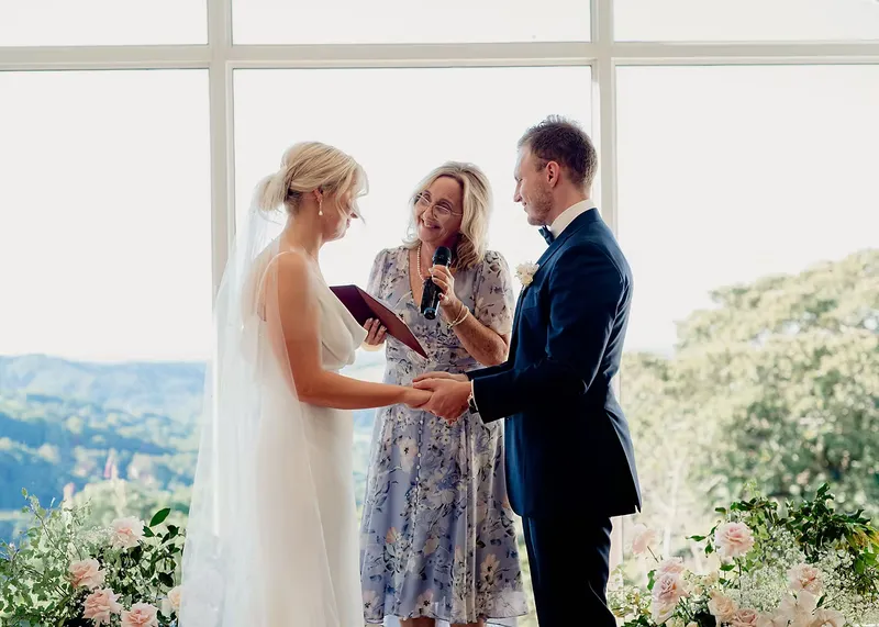Leanne Booker Celebrant photo