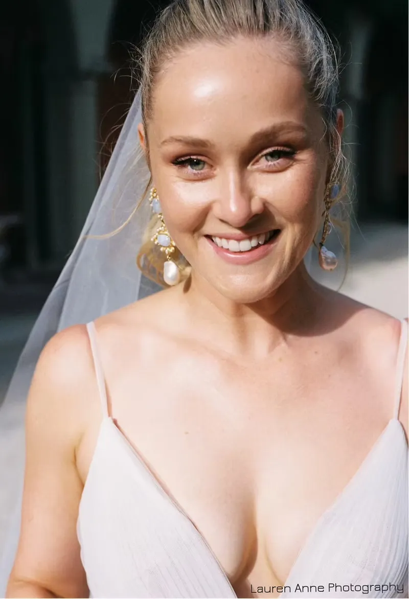Hannah James Makeup photo